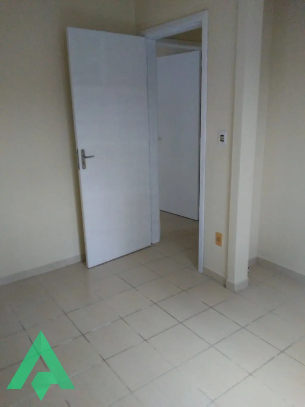 Apartamento com 3 dormitório à venda no Bairro Água Verde! — foto 7