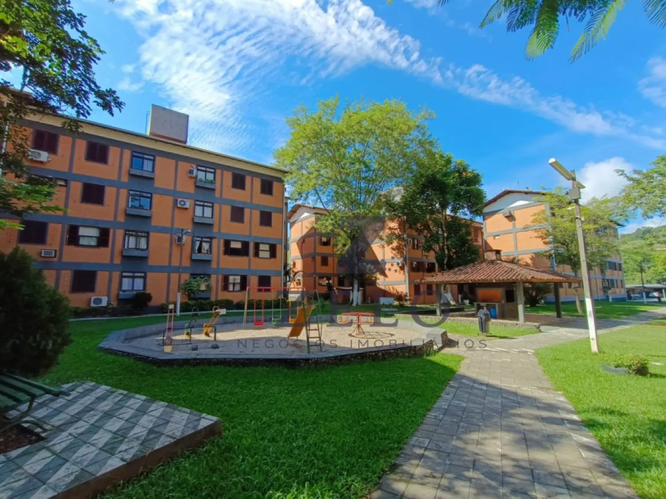 Apartamento Semimobiliado na divisa entre Gaspar e Blumenau - foto 1