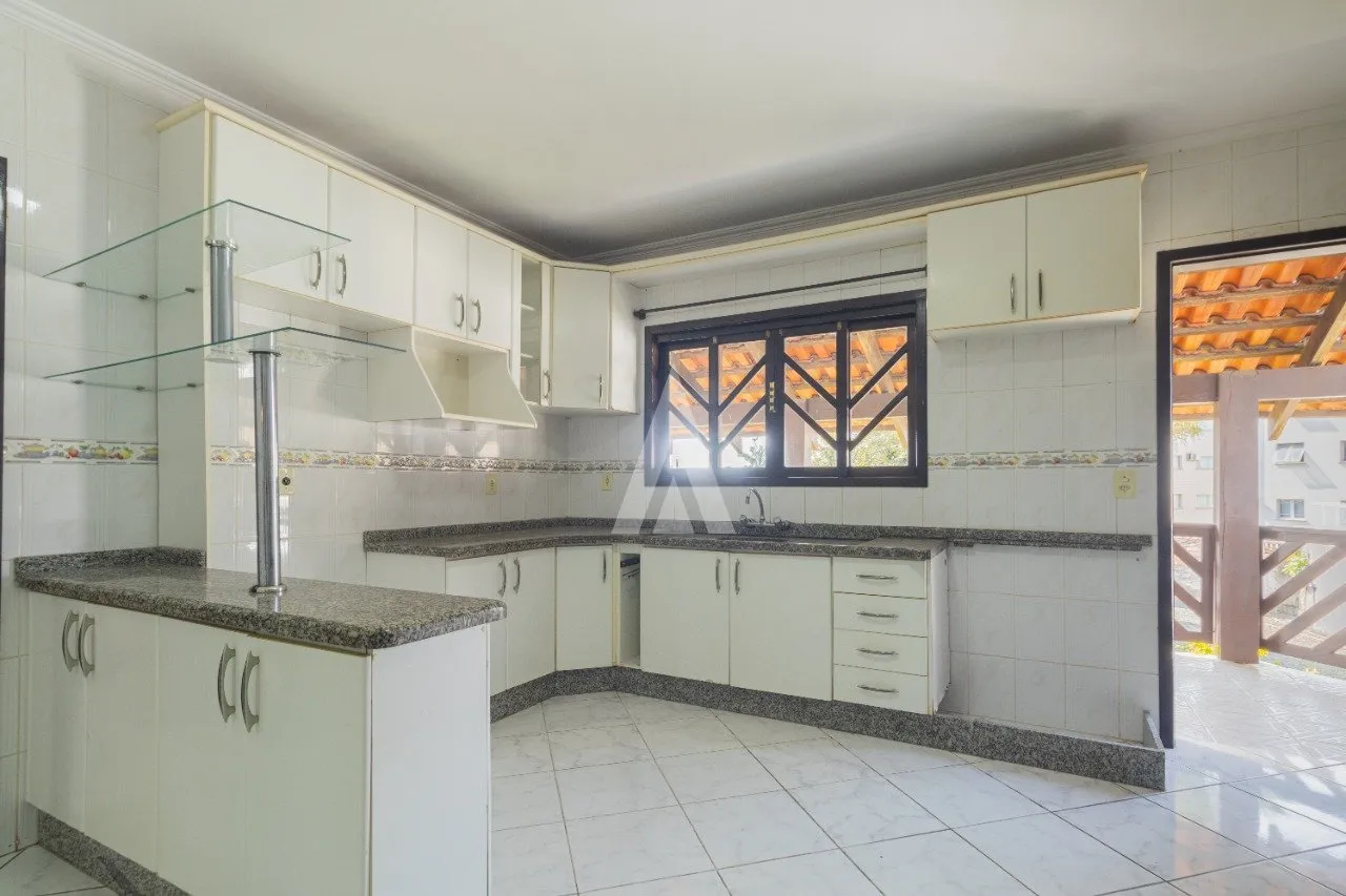 Outros Imóveis à venda, 7 vagas, 477m² na região do bairro Guanabara, próximo à Rua Guanabara, Joinville — foto 2
