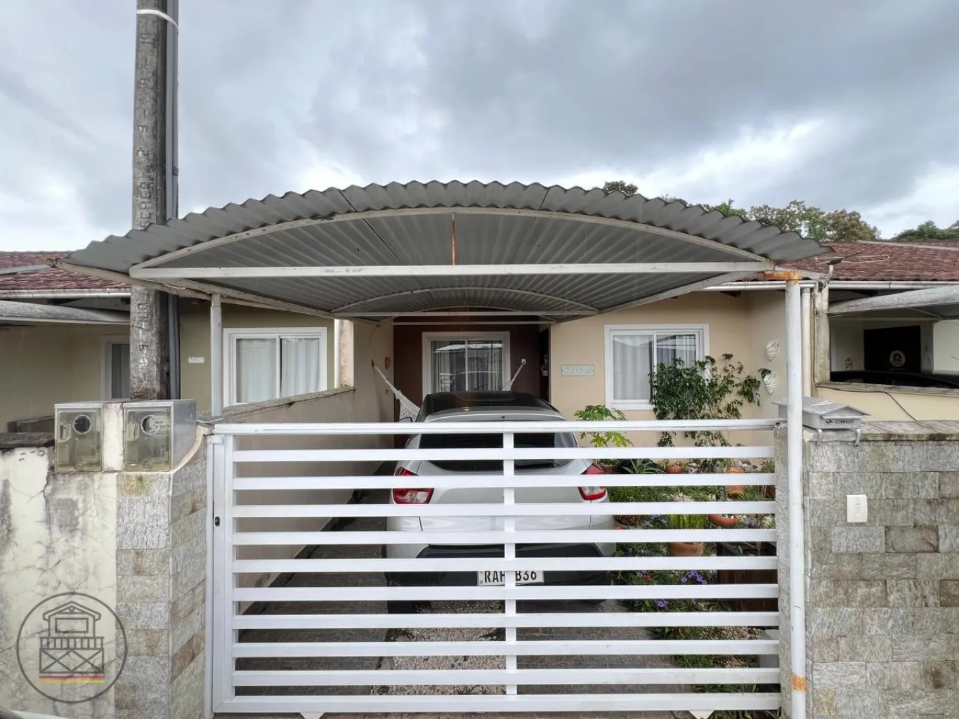 Casa geminada no bairro Coloninha em Gaspar. — foto 3