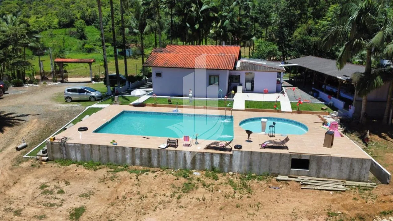 Fazenda / Sítio / Chácara com 8 Quartos à venda, 12000m - Centro de Luiz Alves — foto 3