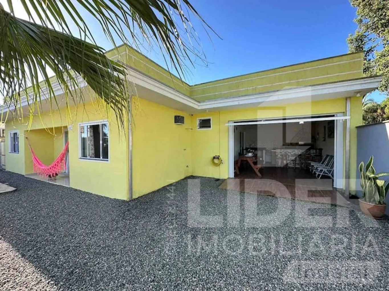 Casa em Balneário Piçarras com Piscina - Conforto e Lazer Perto da Praia! — foto 5