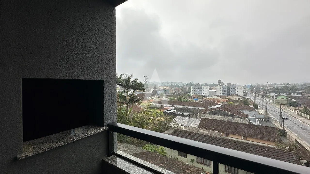 Apartamento com 1 suíte(s) mais 1 quarto(s) à venda no bairro Vila Nova em Joinville, por R$ 365.000.00. — foto 7