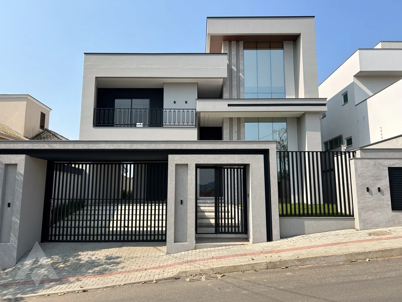 Casa de Alto Padrão Exclusiva em Indaial | Arquitetura Moderna e Conforto Sob Medida! - foto 1