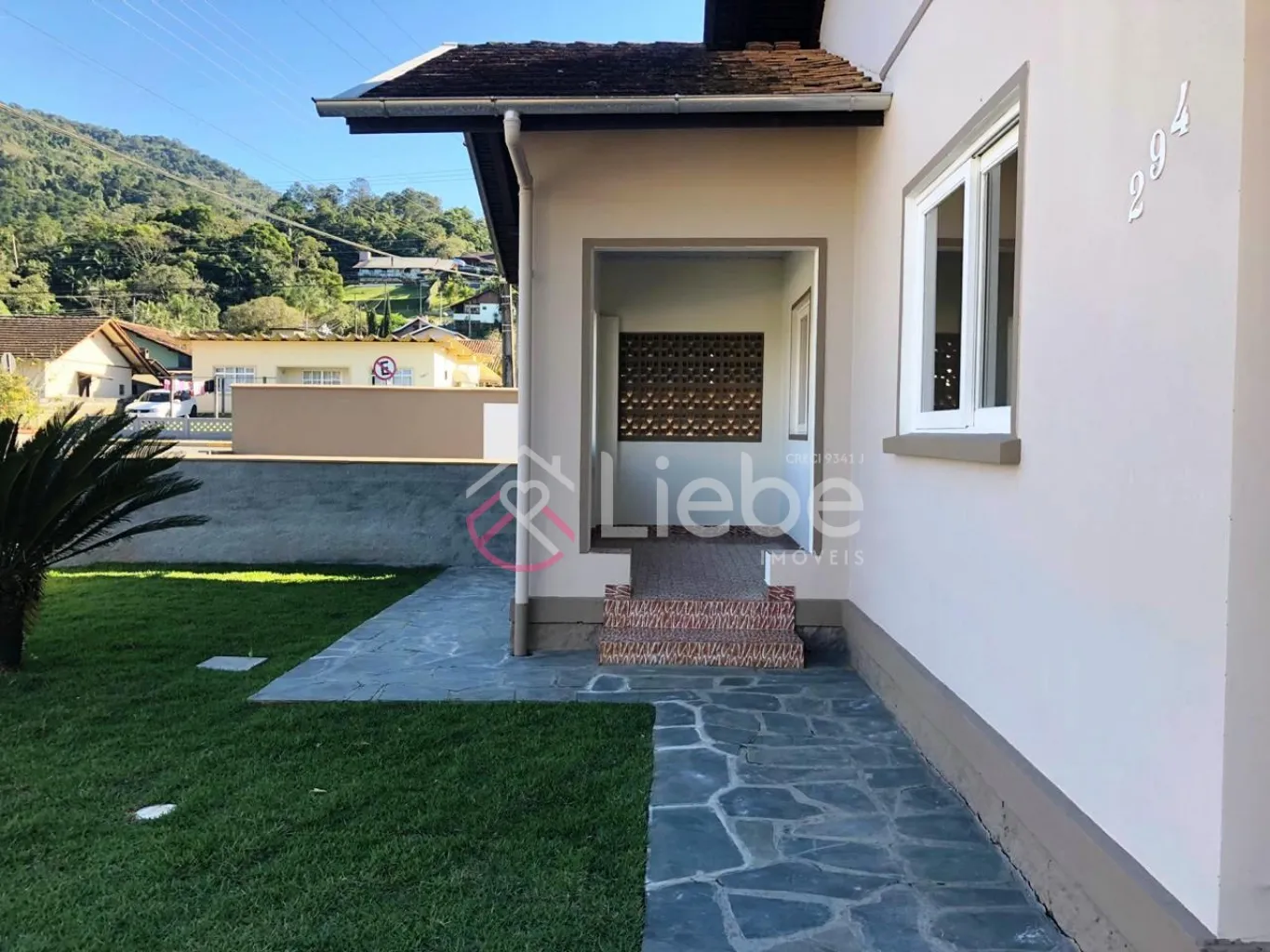 Duas Casas no Bairro Centro com 183,95m de construção, edificado num terreno com 392,00m e frente de 14,00 metros. — foto 4