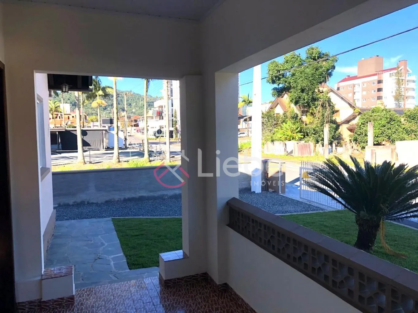 Duas Casas no Bairro Centro com 183,95m de construção, edificado num terreno com 392,00m e frente de 14,00 metros. — foto 6