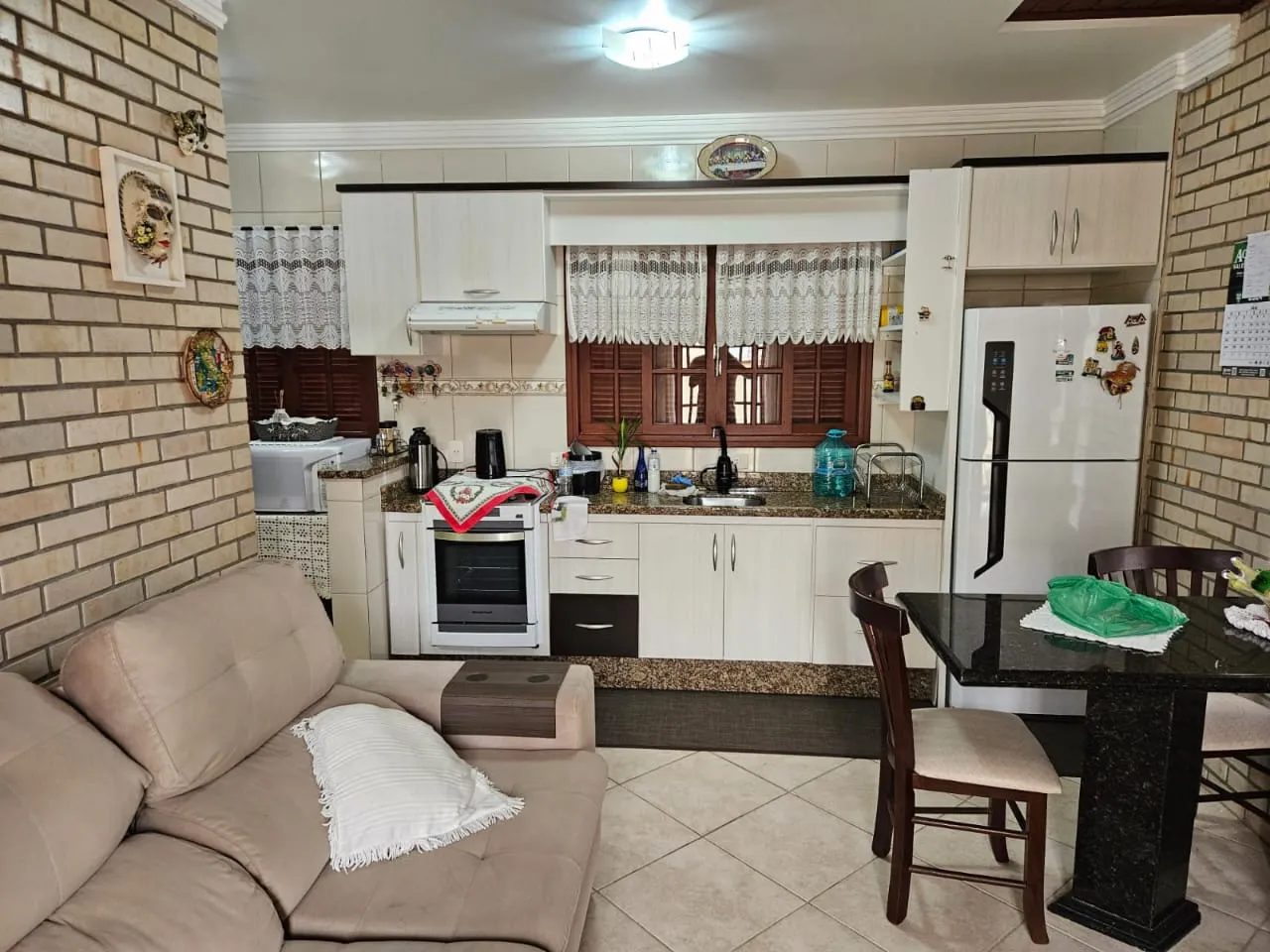 VENDO LINDA CASA NO LITORAL!!! — foto 2