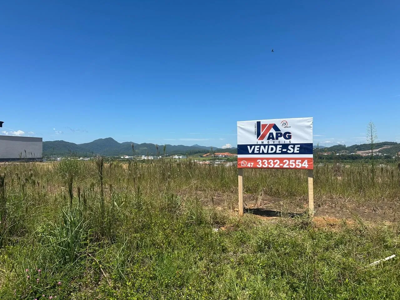 Excelente lote no loteamento Solar das Brisas. Terreno com linda vista! - foto 1