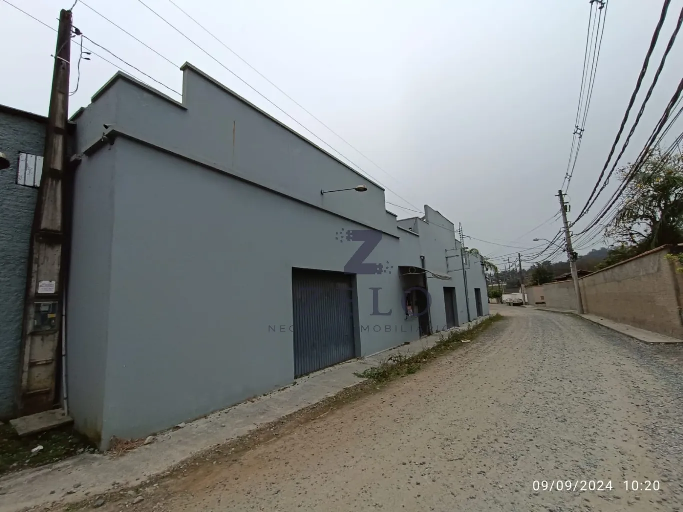 Excelente Galpão Comercial e/ou Industrial à 20m da Rua Bahia - Próximo a ABECelesc — foto 4
