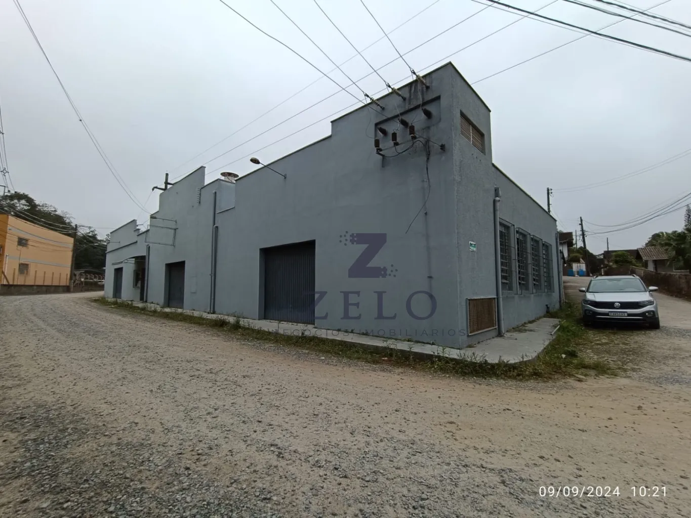 Excelente Galpão Comercial e/ou Industrial à 20m da Rua Bahia - Próximo a ABECelesc — foto 5