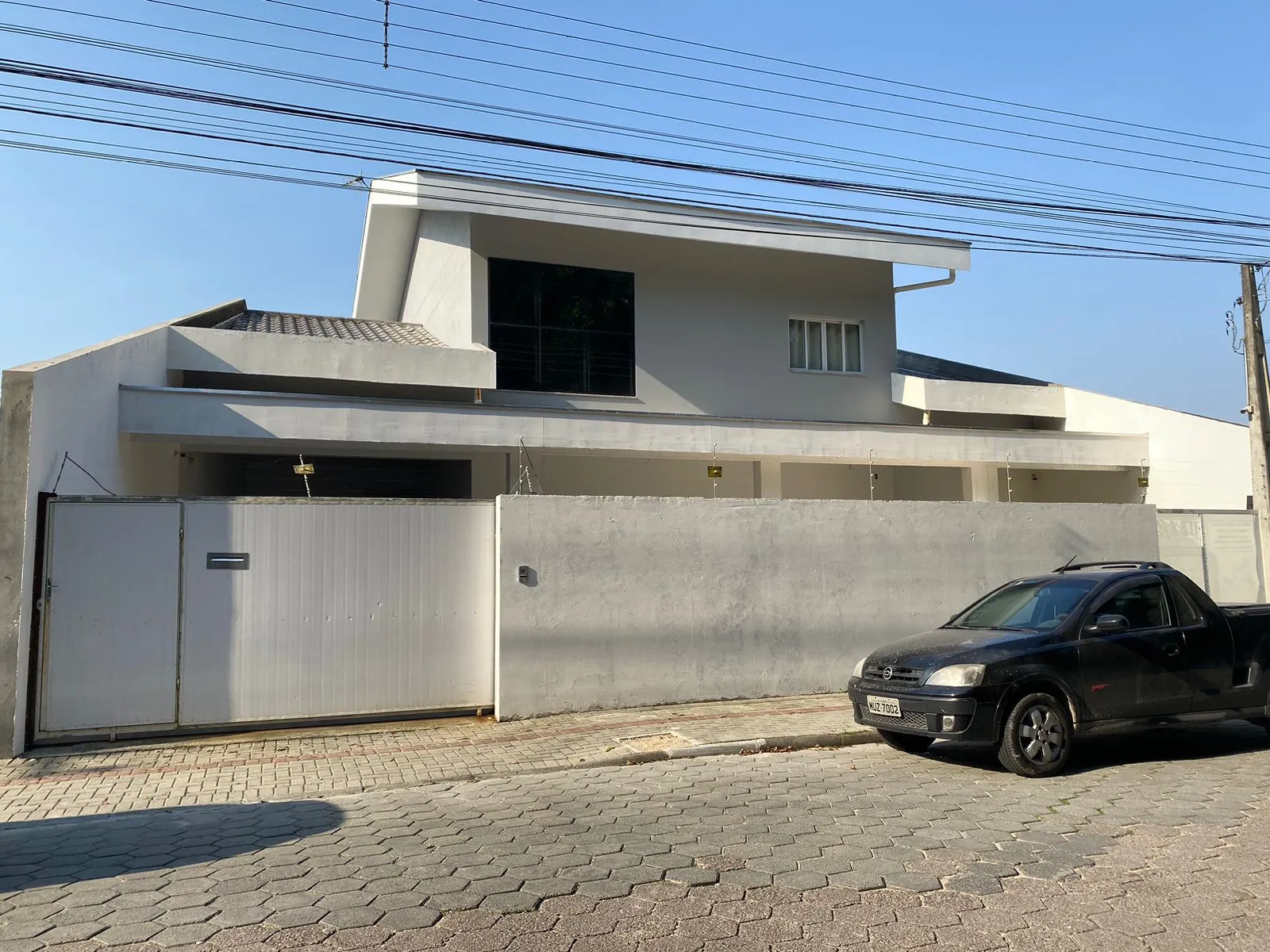 *Casa de Alto Padrão no Bairro Coloninha em Gaspar* - foto 1