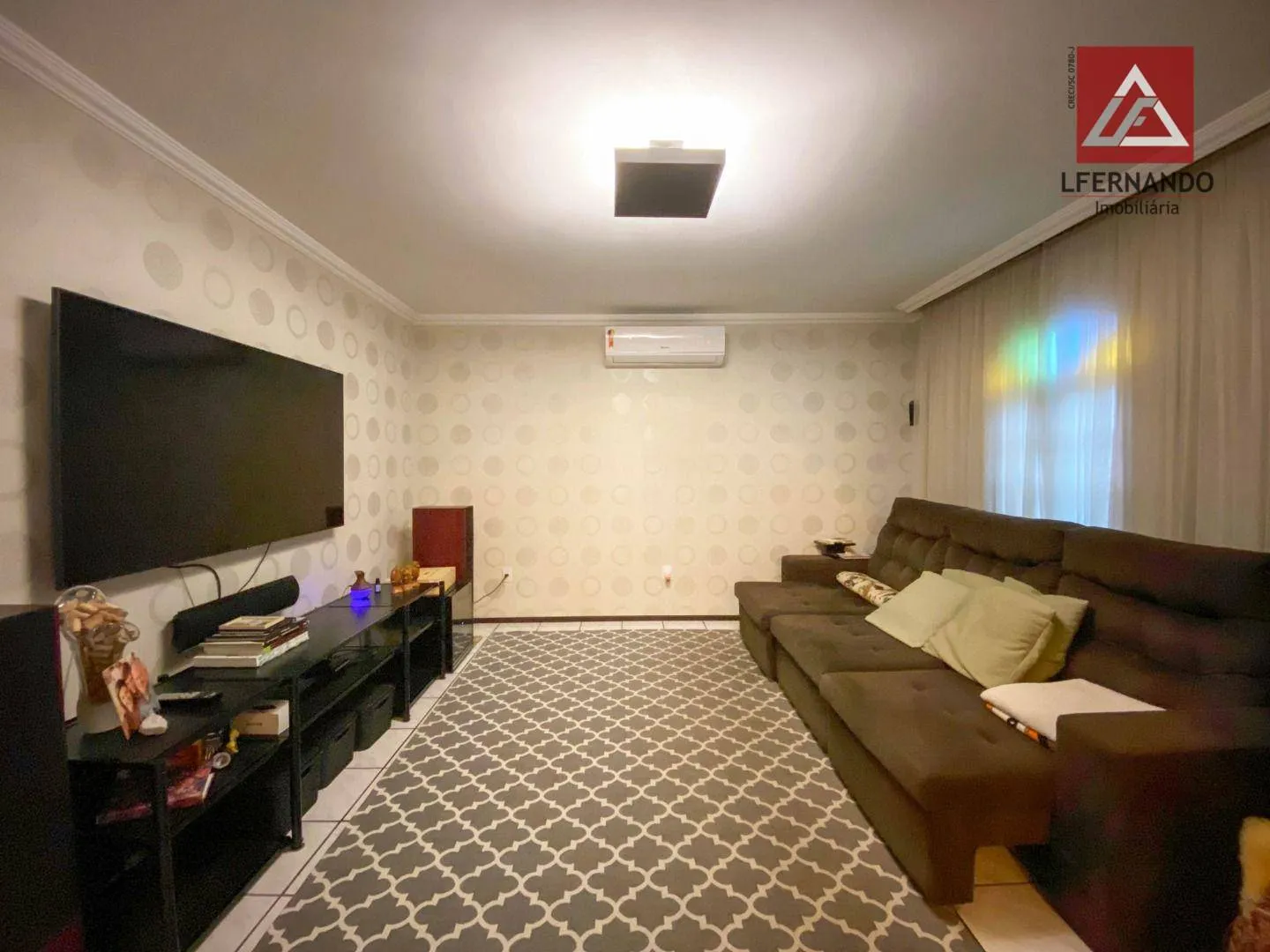 Casa com 3 dormitórios, sendo 1 suíte à venda, 261 m por R$ 1.350.000 - Velha - Blumenau/SC — foto 2
