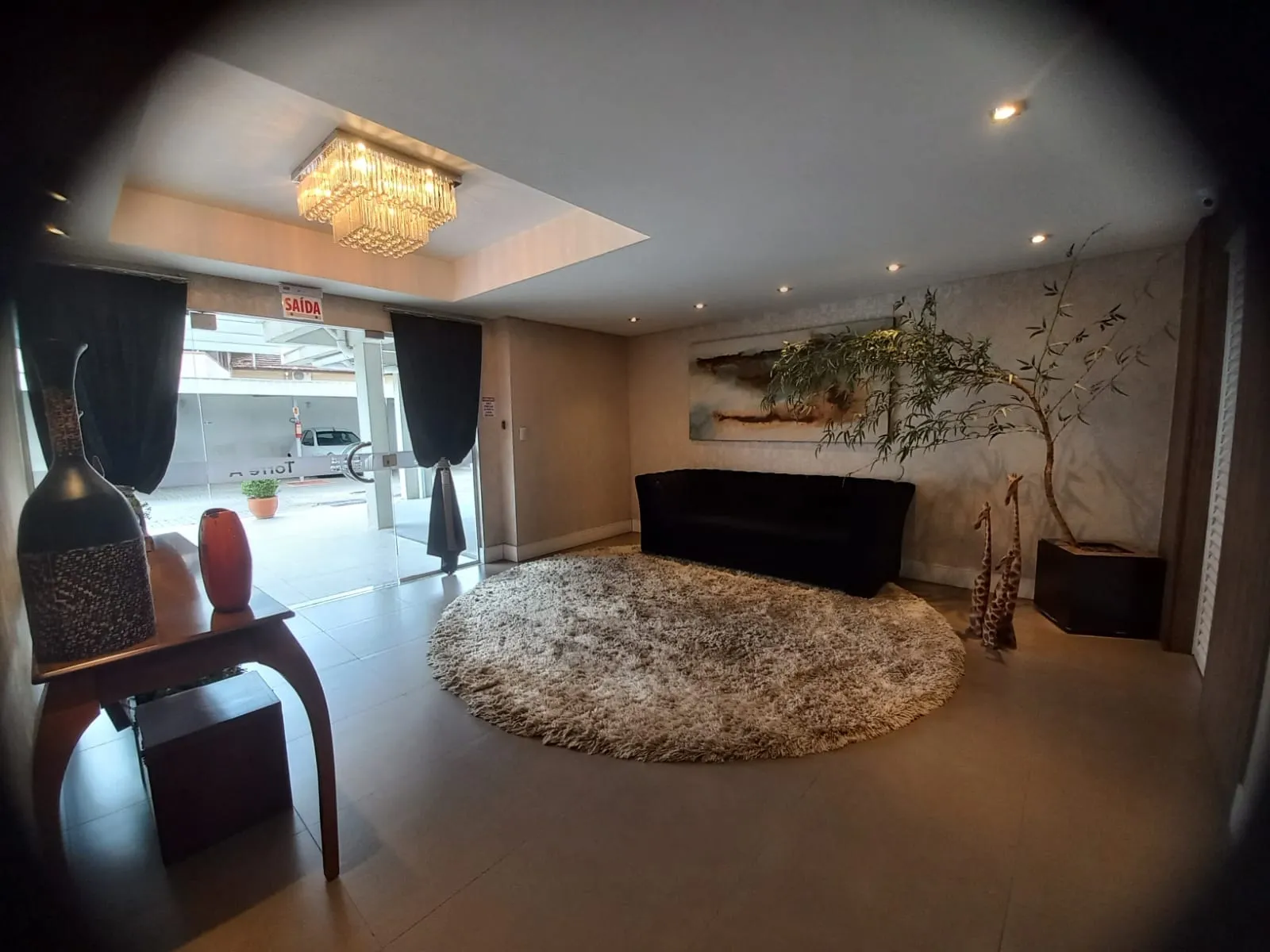 VENDO LINDO APARTAMENTO SEMI MOBILIADO - foto 1