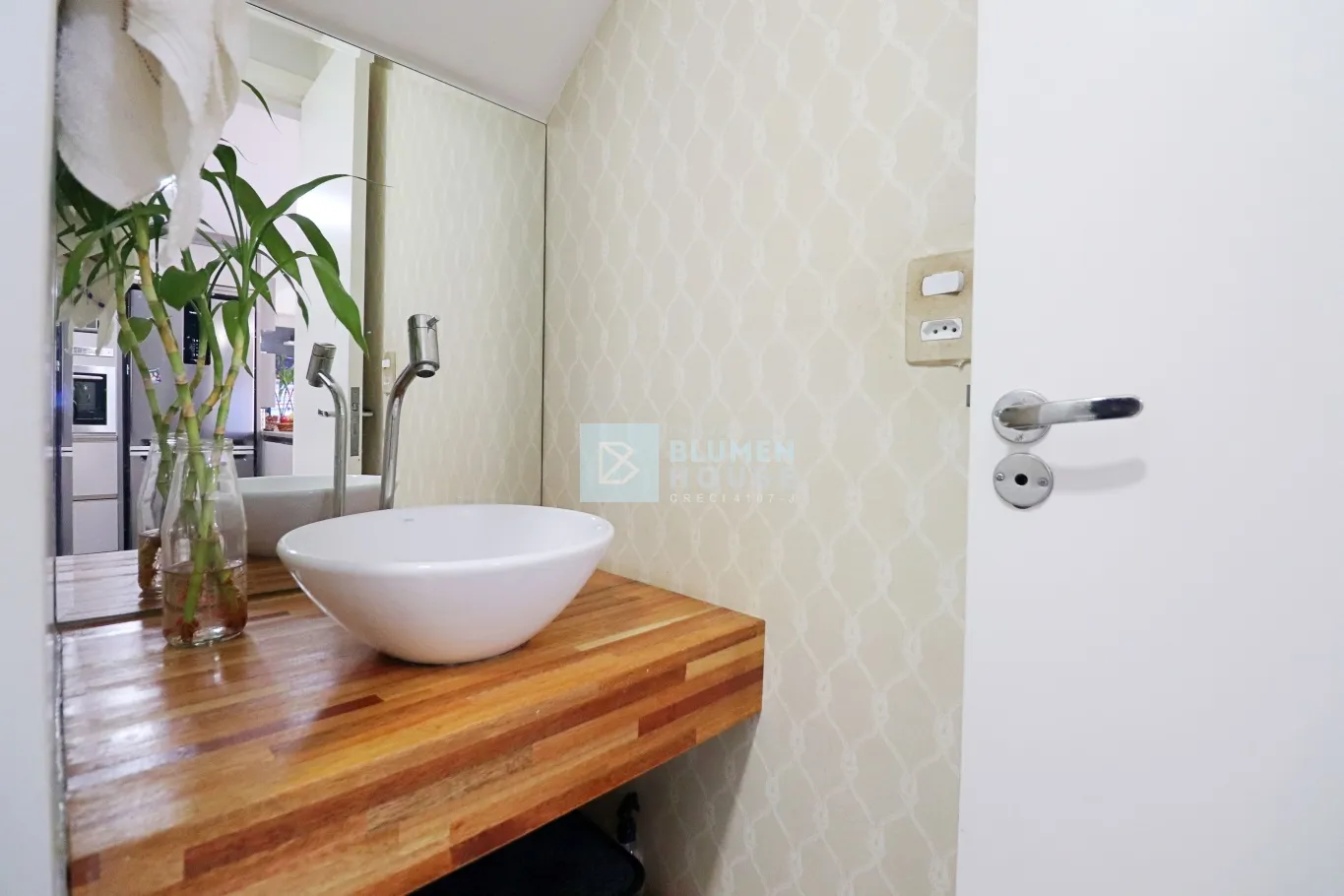 Sobrado em condomínio fechado no bairro Garcia! — foto 6