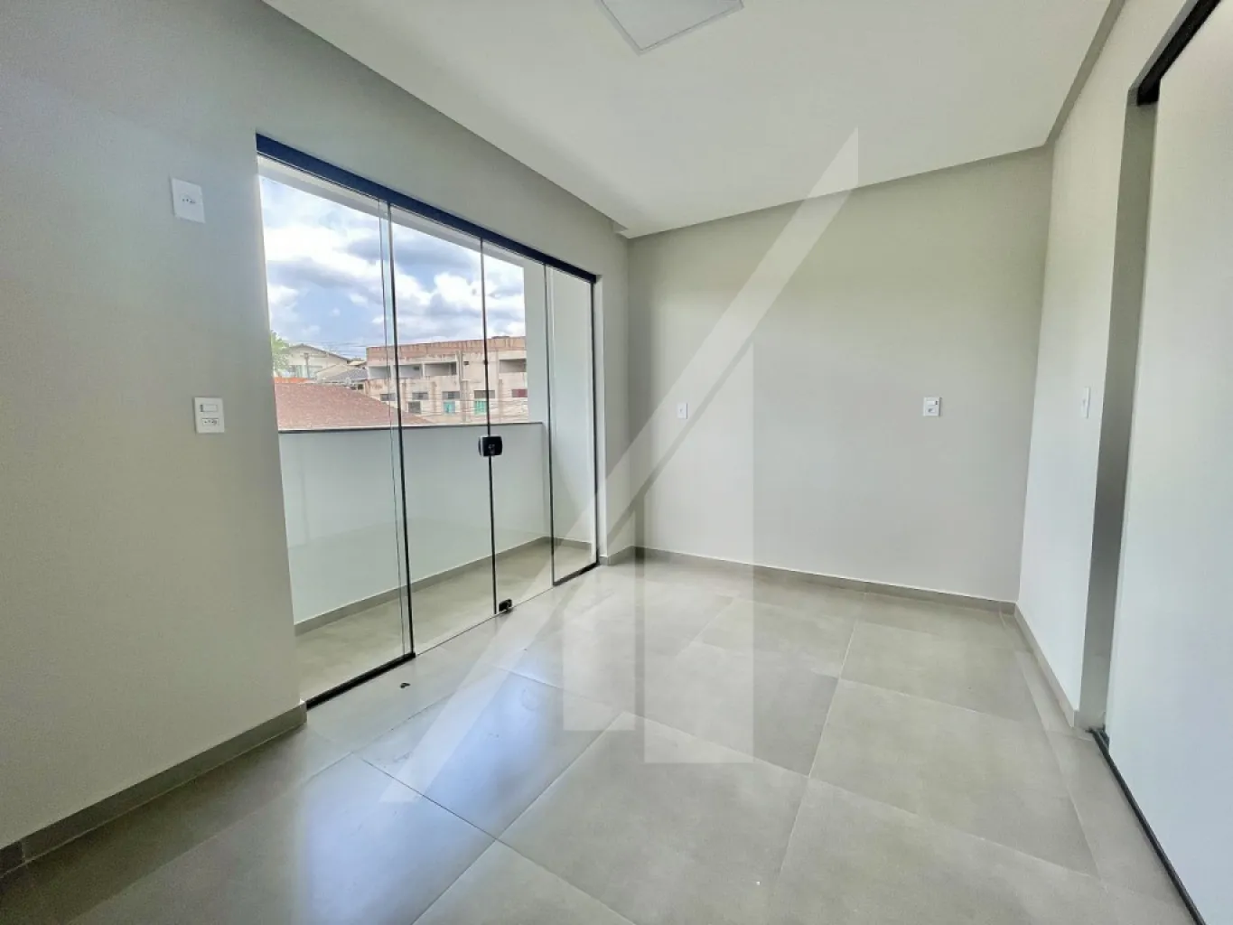 APARTAMENTOS DE UM DORMITÓRIO - BAIRRO ITOUPAVA CENTRAL — foto 3