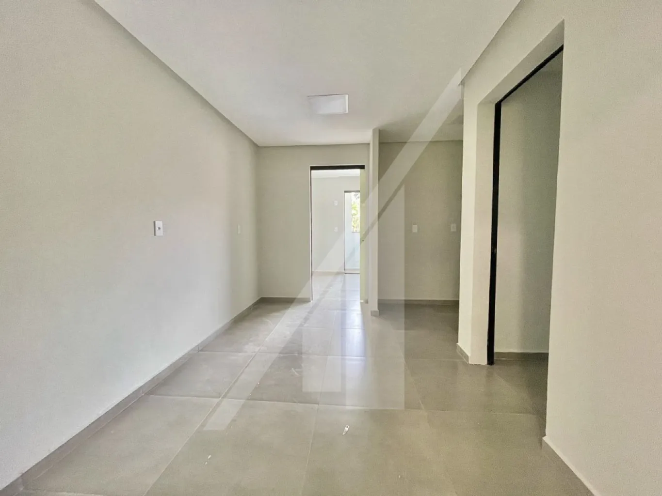 APARTAMENTOS DE UM DORMITÓRIO - BAIRRO ITOUPAVA CENTRAL — foto 4