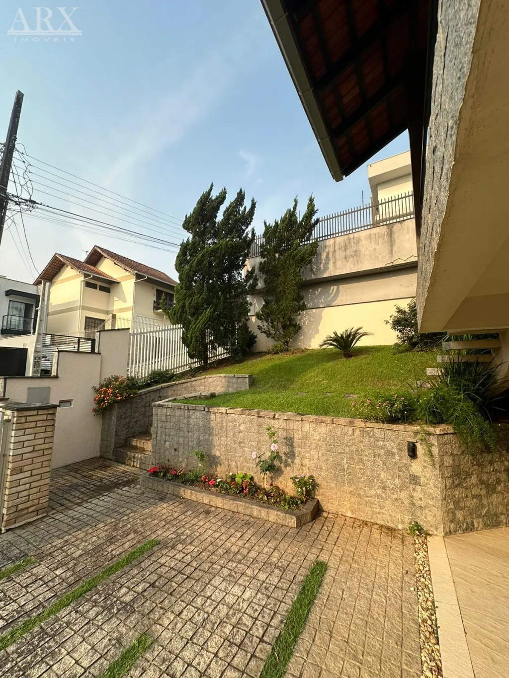 Ampla casa casa com dois pavimentos no bairro Itoupava Norte — foto 3