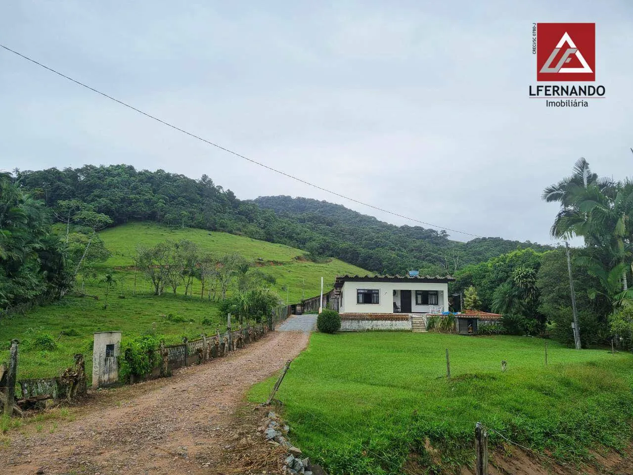 Terreno à venda, 178.000 m por R$ 2.200.000 - Belchior - Gaspar/Santa Catarina - foto 1