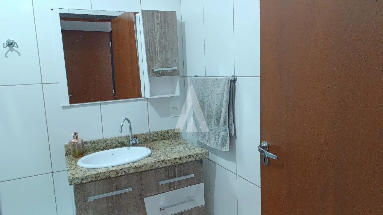Casa com 1 suíte mais 2 quartos à venda no bairro Jardim Iririú em Joinville - SC, de R$ 490.000 por R$ 460.000,00 — foto 7