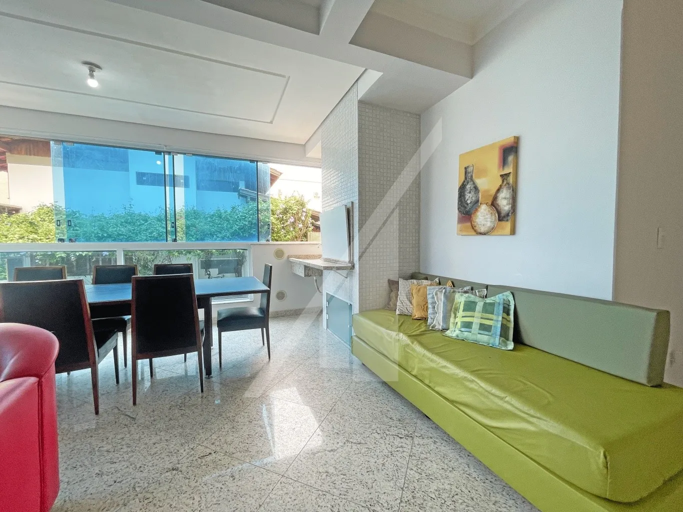 APARTAMENTO VISTA MAR, MOBILIADO, TRÊS DORMITÓRIOS - PRAIA DE BOMBINHAS — foto 5