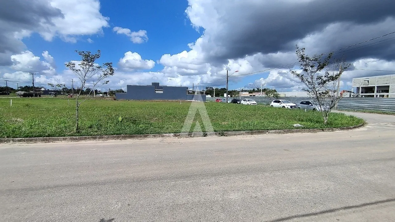 Terreno à venda no bairro Vila Nova em Joinville, por R$ 415.000.00. — foto 2