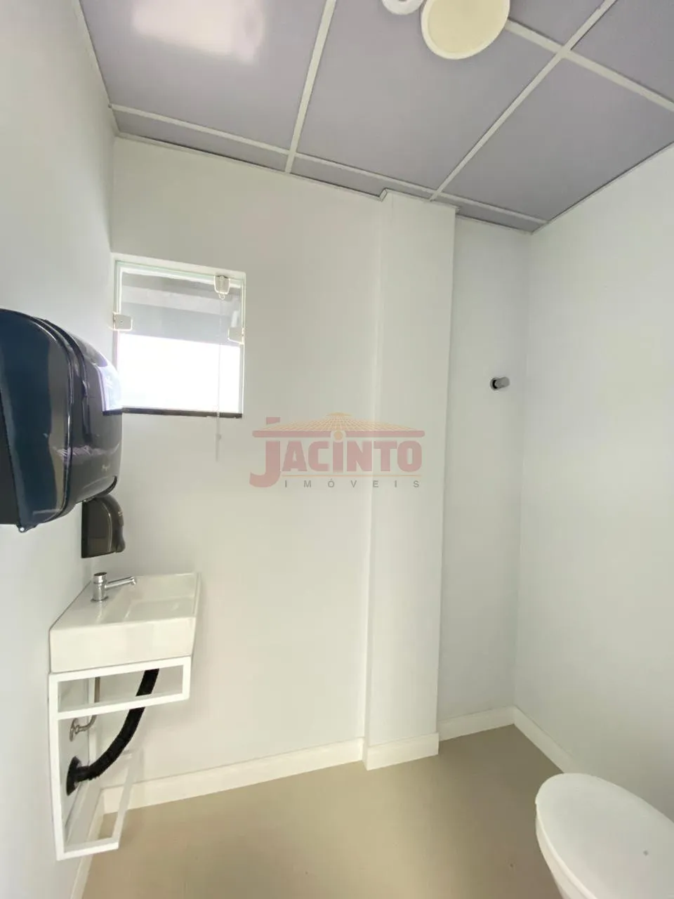 Sala comercial com aproximadamente 173,58m Itoupava Office Bairro Itoupava Central. — foto 4