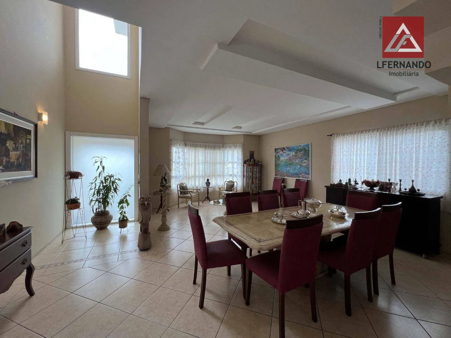 Casa com 4 dormitórios, sendo 2 suítes à venda, 480 m por R$ 1.600.000 - Garcia - Blumenau/SC — foto 4