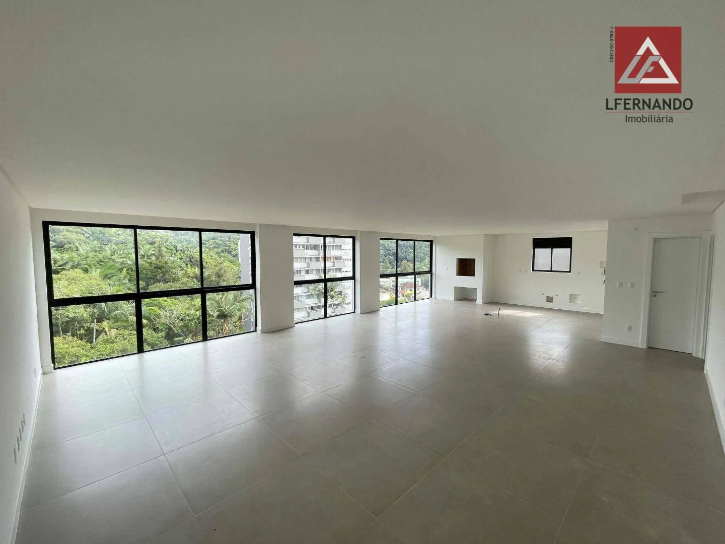 Apartamento com 3 suítes à venda, 188 m por R$ 1.850.000 - Bom Retiro - Blumenau/SC - foto 1