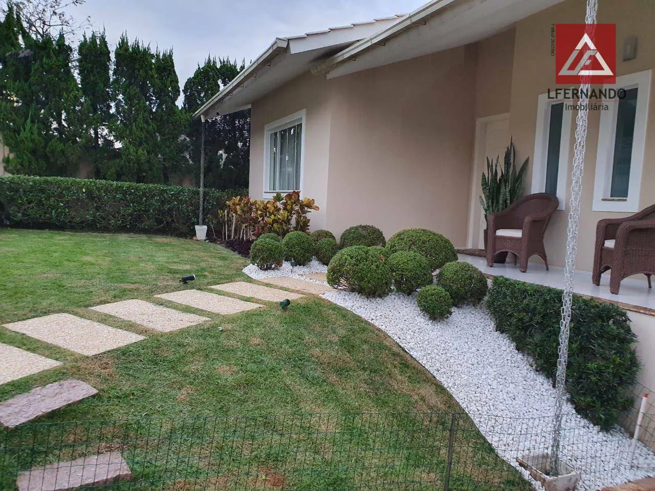 Casa com 3 dormitórios, sendo 1 suíte à venda, 344 m por R$ 1.480.000 - Estados - Indaial/Santa Catarina — foto 2