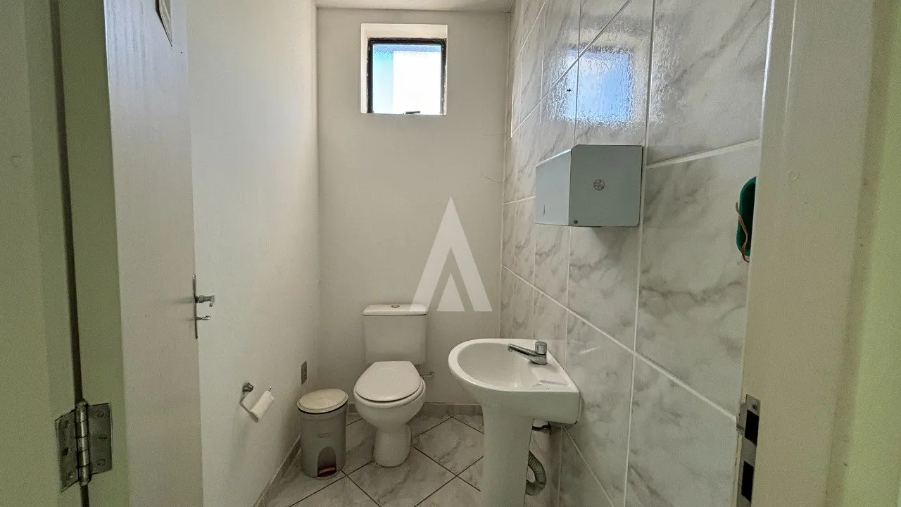 Prédio Comercial à venda no bairro Bucarein em Joinville, por R$ 1.500.000.00. — foto 5