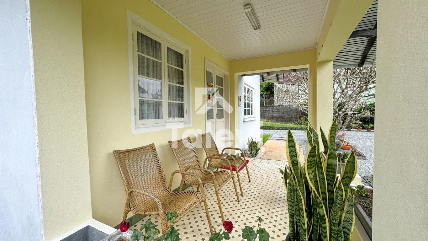 Casa com amplo terreno no centro de Pomerode! — foto 6