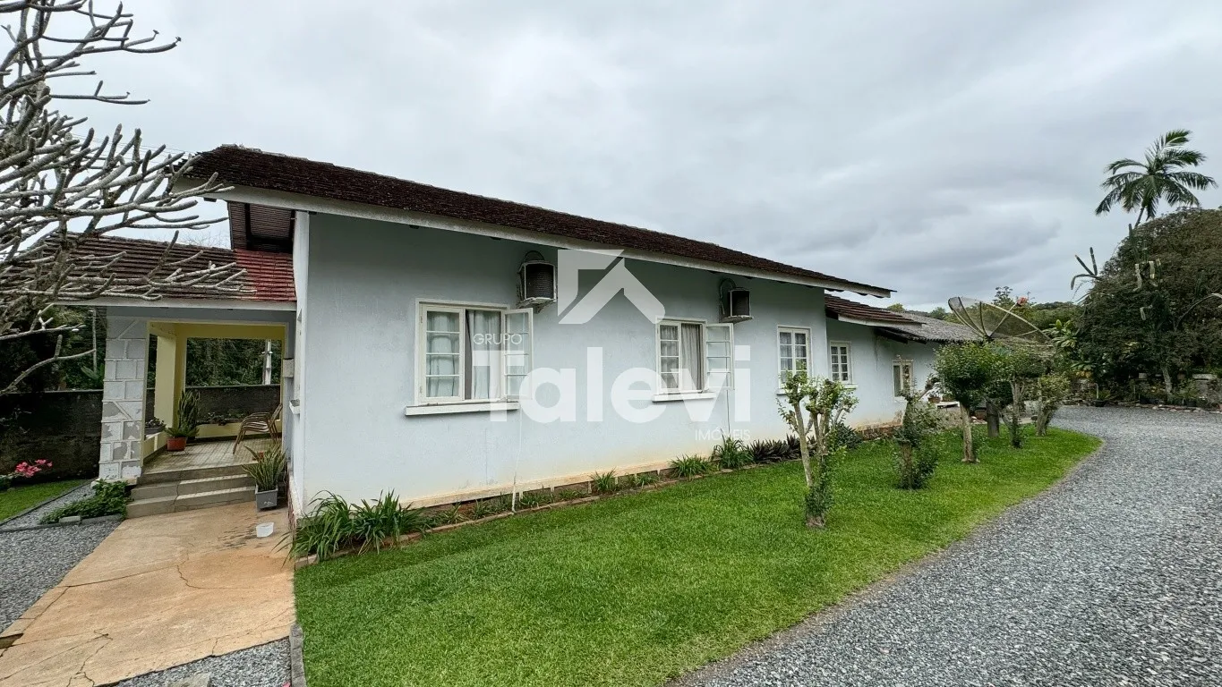 Casa com amplo terreno no centro de Pomerode! — foto 7