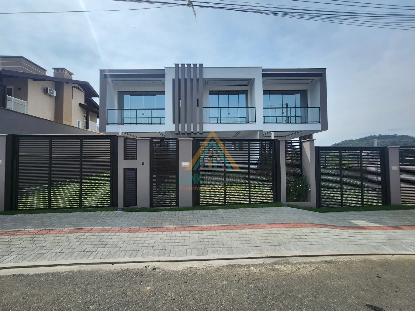 Sobrado com 3 suítes no Bairro Ribeirão Areia na cidade de Pomerode, em local privilegiado com 147,34m de área privativa. — foto 3