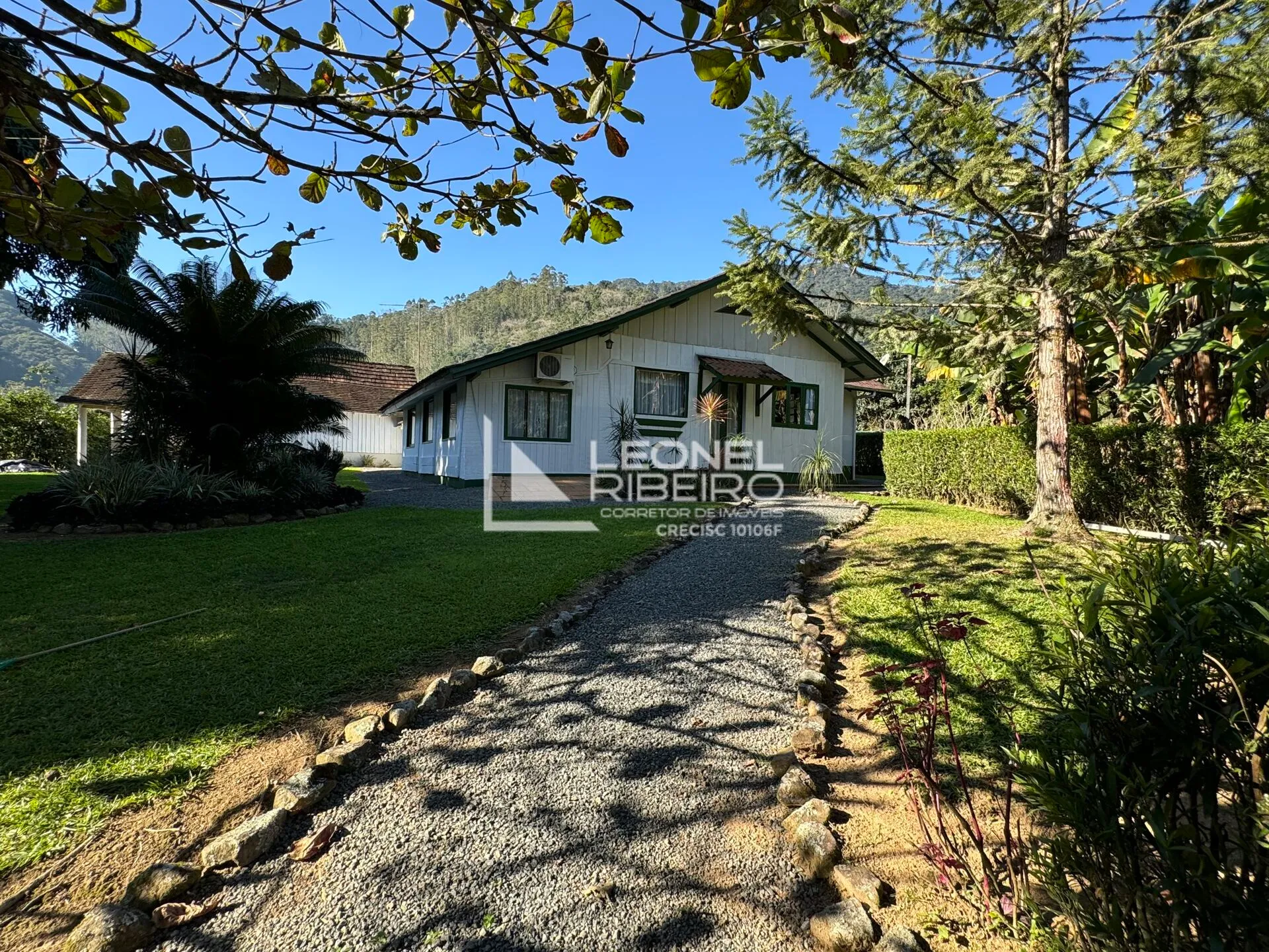 Sítio com 4 dormitórios à venda, 36.000m no Bairro Alto Pomeranos em Rio dos Cedros/SC. — foto 2