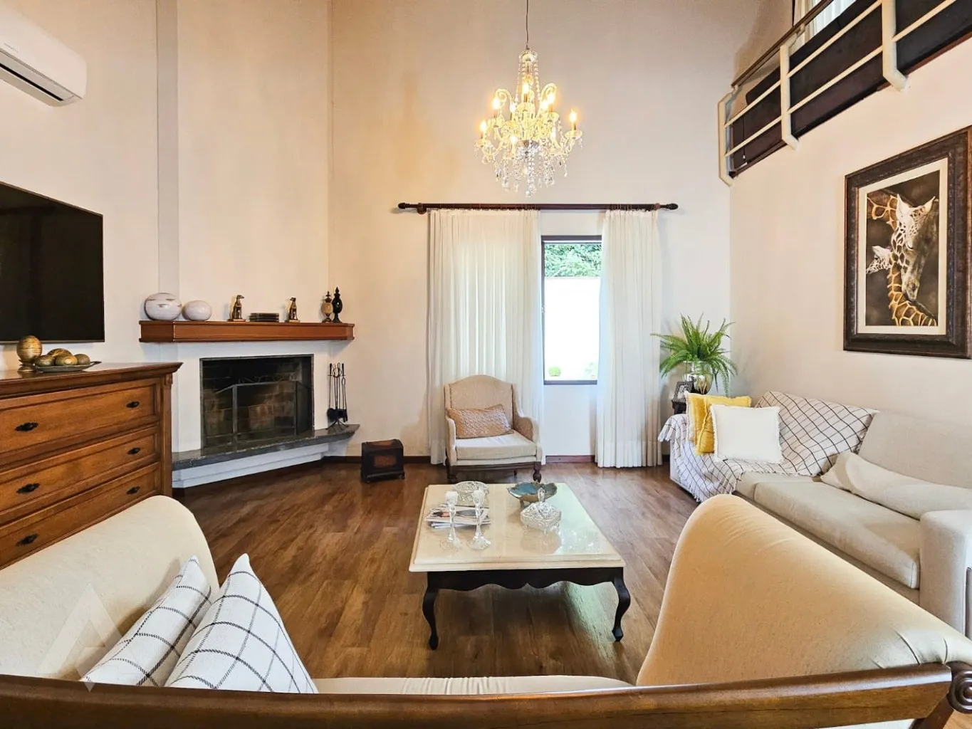 Linda casa com piscina localizada próximo ao quartel, no Bairro Garcia! — foto 7