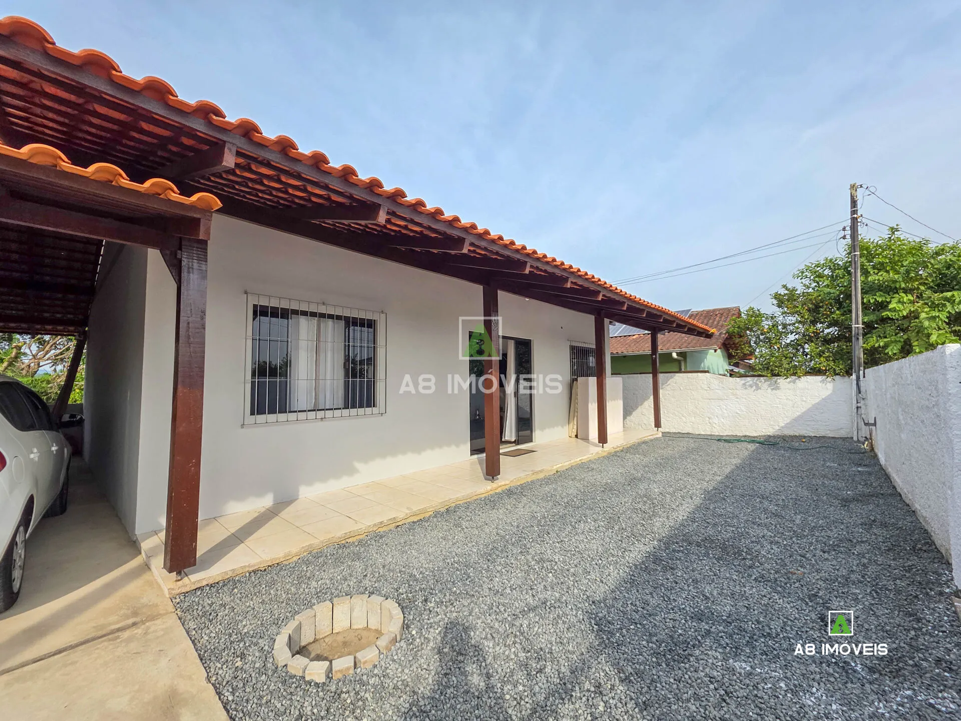 CASA TÉRREA 03 TRÊS QUARTOS FORTALEZA COM AMPLO ESPAÇO DE TERRENO - foto 1