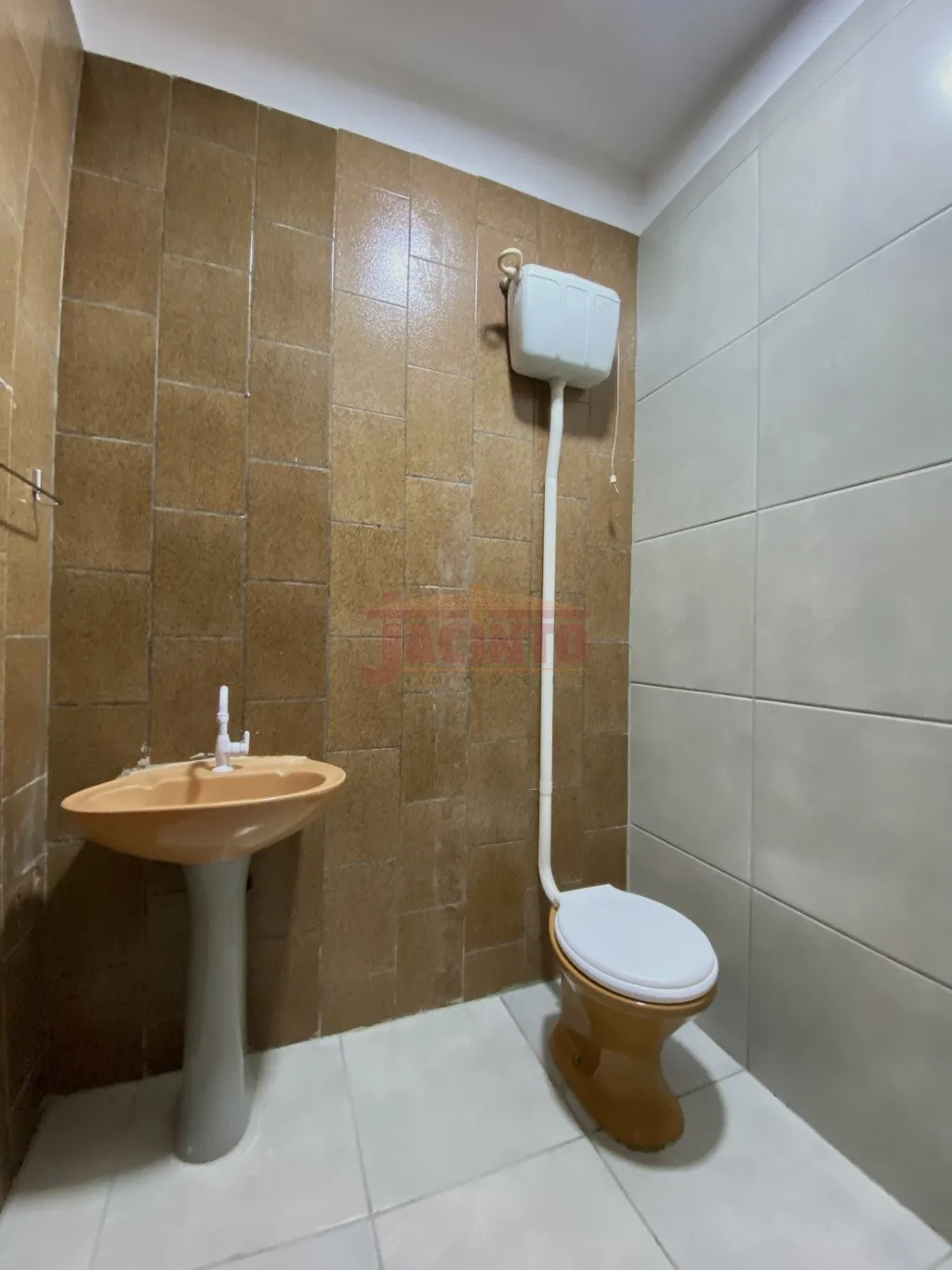 Sala comercial com 65m no Bairro Belchior Central em Gaspar. — foto 4