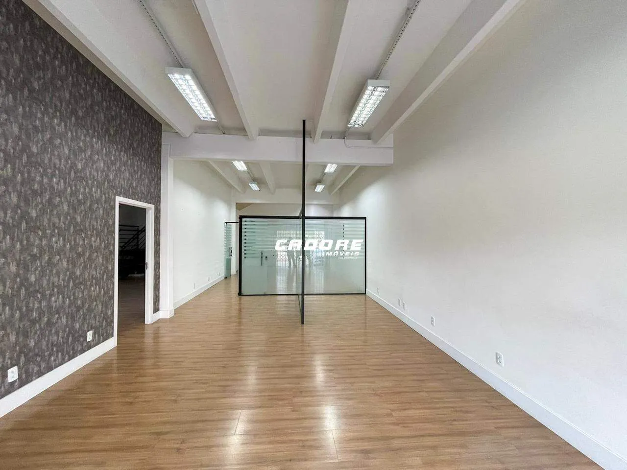 Sala comercial de 148m no bairro Salto do Norte — foto 3