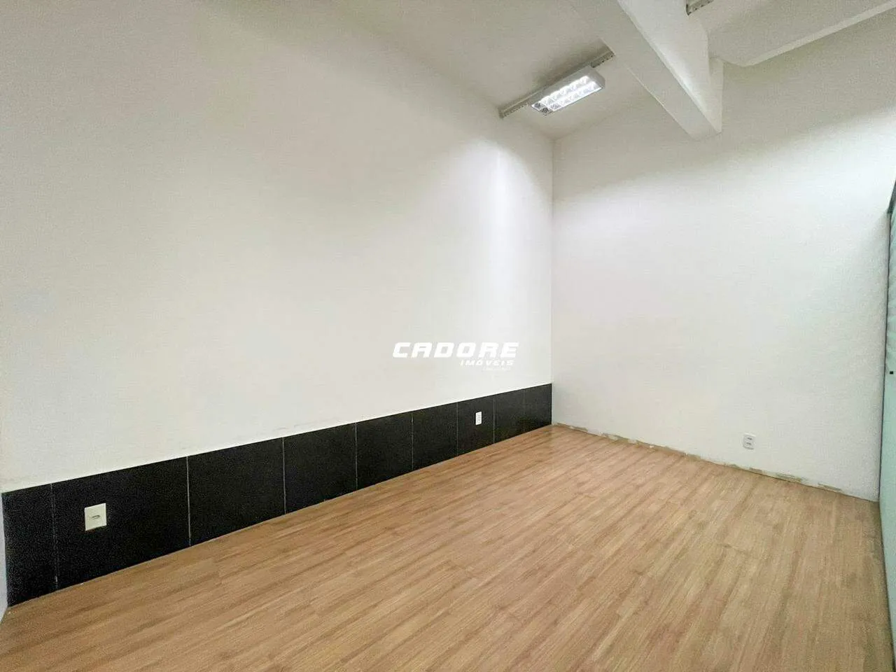 Sala comercial de 148m no bairro Salto do Norte — foto 7