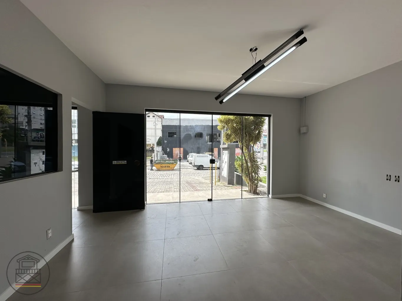 Sala Comercial com localização privilegiada de aproximadamente 110m no Bairro da Velha em Blumenau/SC. — foto 7