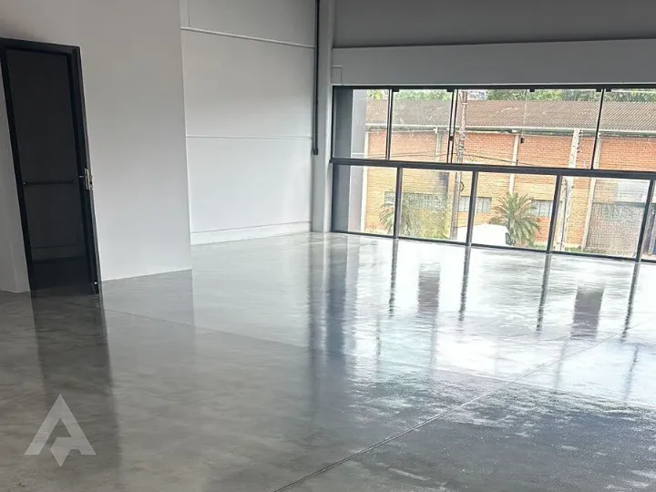 Loja térrea de 380 m para locação por R$ 10.000,00 - Bairro Itoupava Central - BLumenau/SC — foto 4