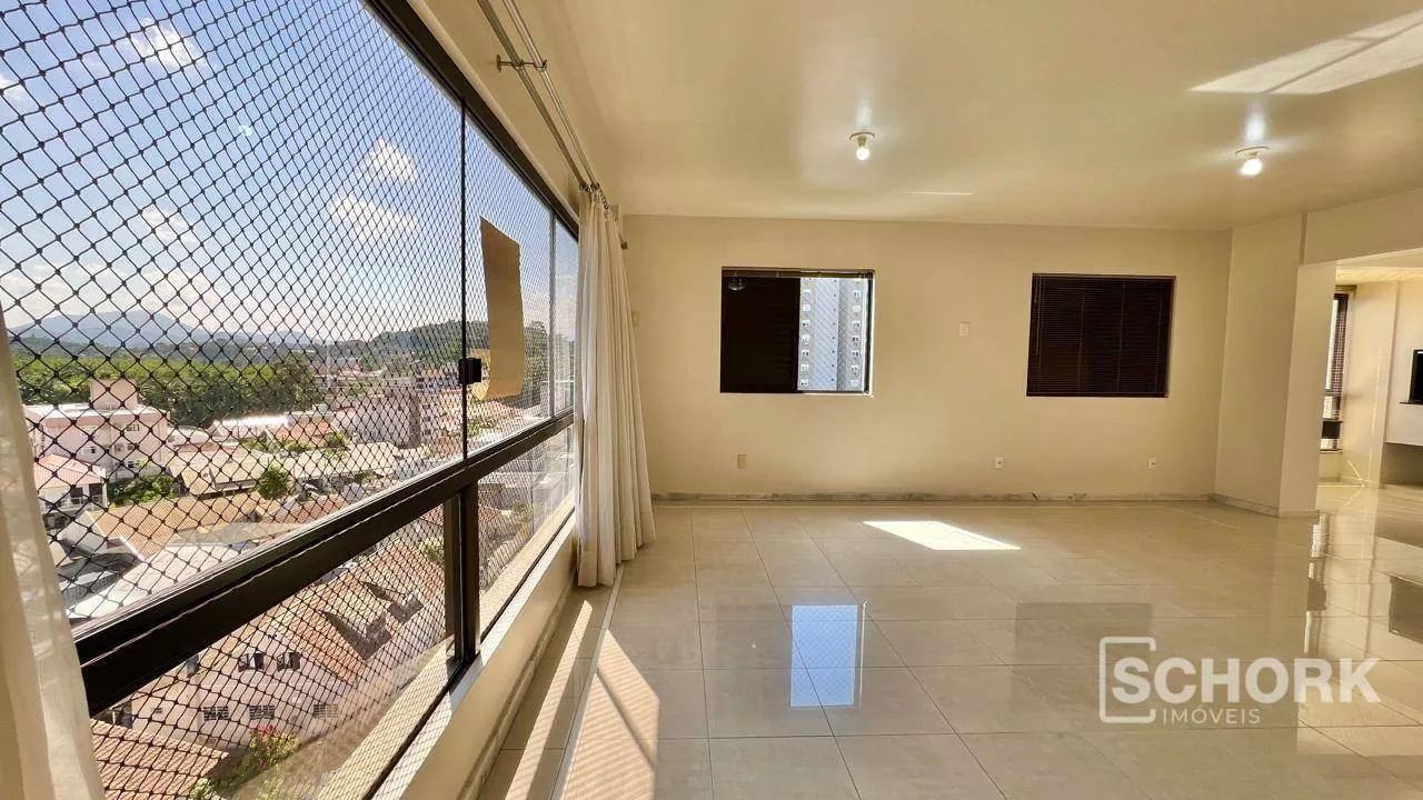 Apartamento com 3 dormitórios para alugar, 176 m por R$ 3,800/mês + Taxas - Escola Agrícola - Blumenau/SC - foto 1