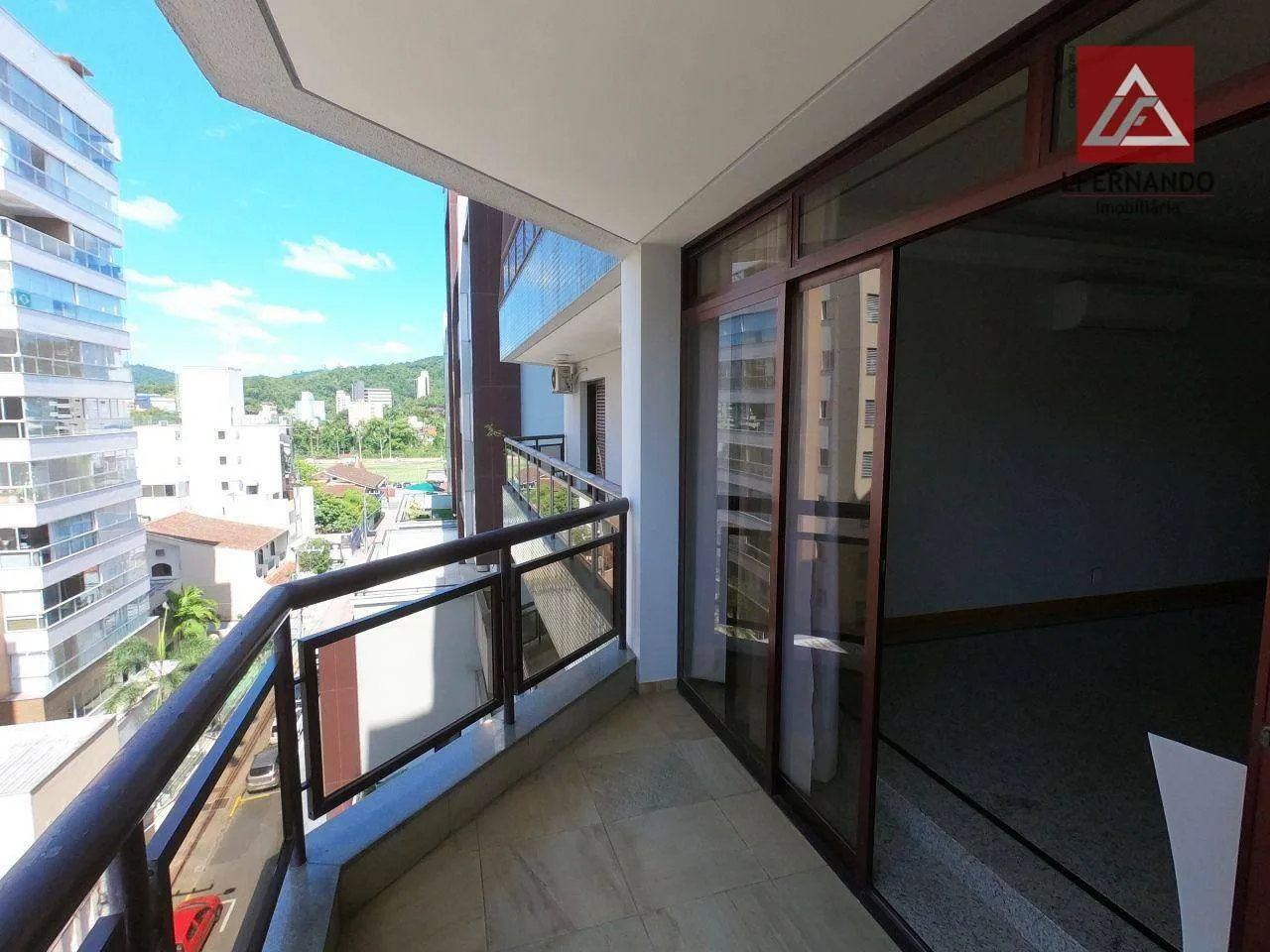 Apartamento com 3 dormitórios, sendo 1 suíte à venda, 240 m por R$ 1.200.000 - Jardim Blumenau - Blumenau/SC — foto 3