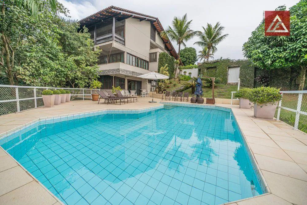 Casa com 3 dormitórios, sendo 2 suítes à venda, 800 m por R$ 6.000.000 - Garcia - Blumenau/SC - foto 1