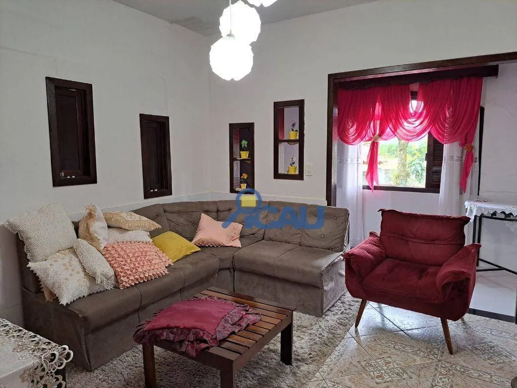 Casa em Gaspar com terreno de 936 m - foto 1