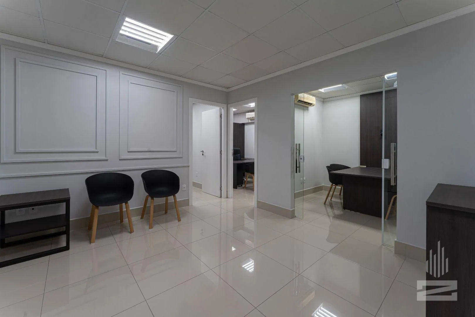 Sala Comercial para Locação Mobiliada e com 61m em Ótima Localização no bairro Garcia em Blumenau - foto 1