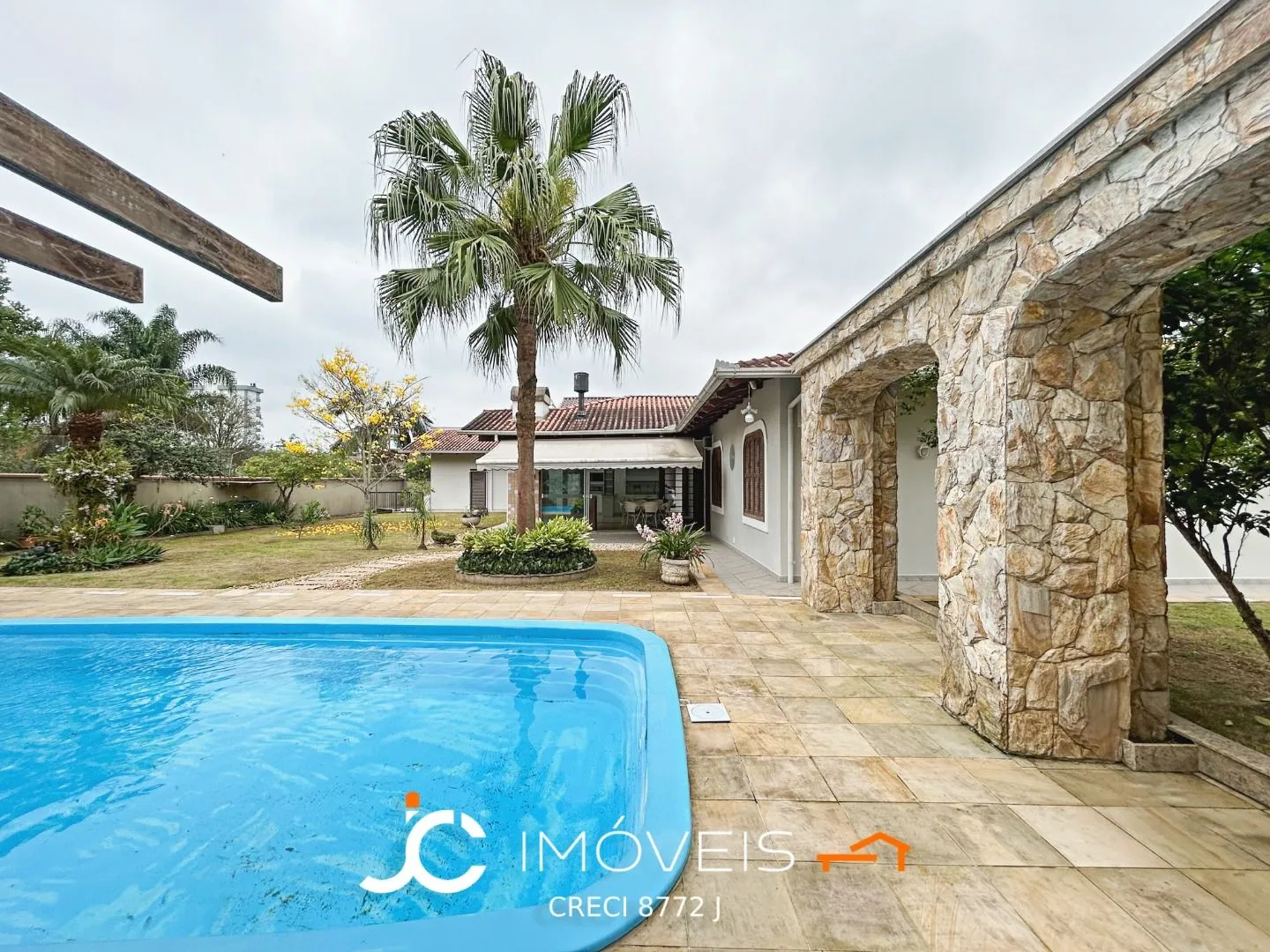 Casa com 3 suítes e 1 dormitório à venda, 291 m por R$ 1.980.000 - Itoupava Norte - Blumenau/SC - foto 1