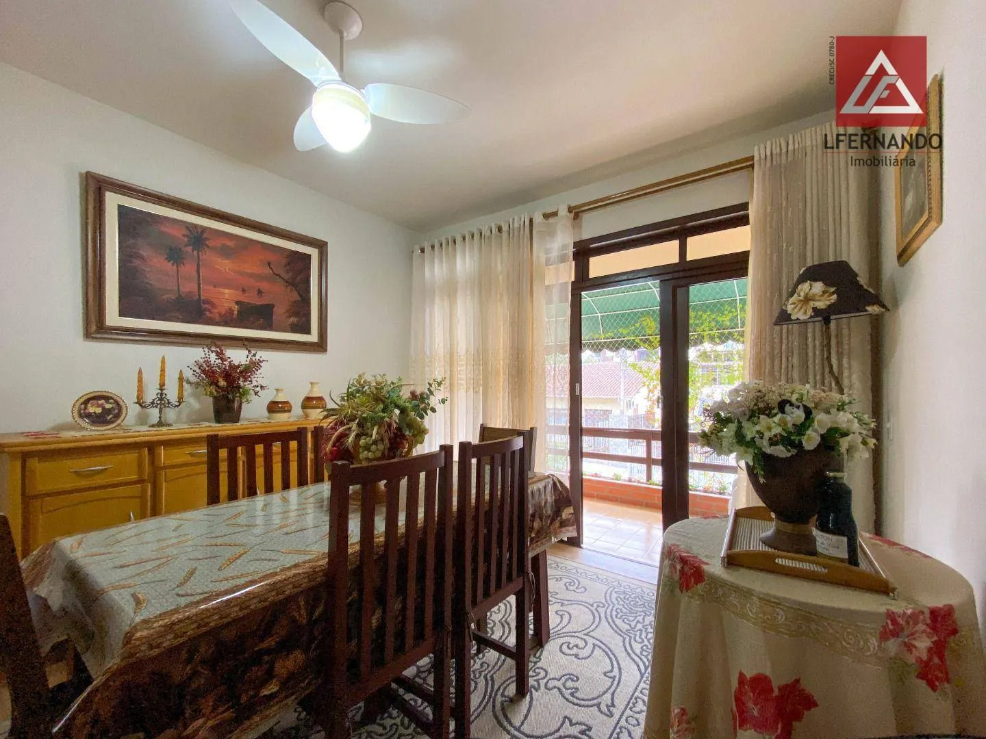 Casa com 6 dormitórios, sendo 2 suítes à venda, 261 m por R$ 1.200.000 - Água Verde - Blumenau/SC — foto 7