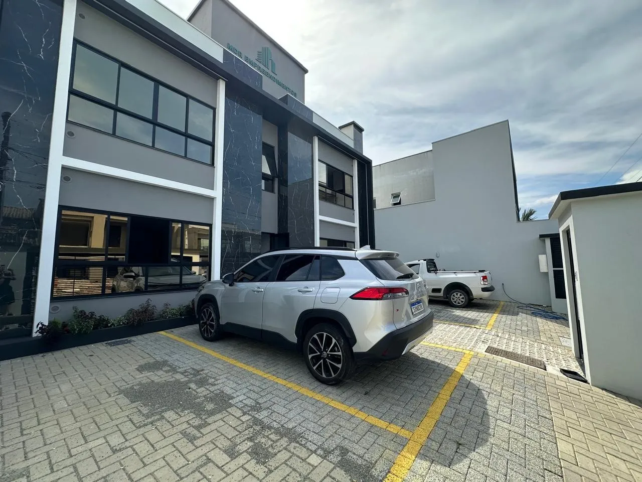 Apartamento com 2 suítes no centro de Balneário Piçarras/SC (Cód. 19724) - foto 1