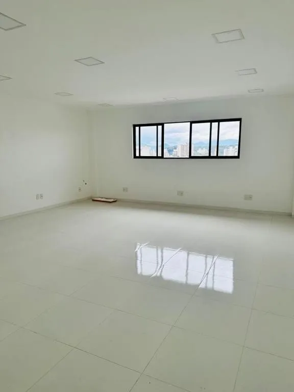 SALA COMERCIAL no BUCAREIN com 0 quartos para LOCAÇÃO, 43 m — foto 4